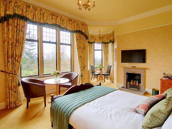 Kincraig Castle Hotel Invergordon Exteriör bild